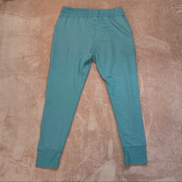 NWT Free People Movement Sunny Skinny Sweatpants Turquoise - Picture 8 of 8